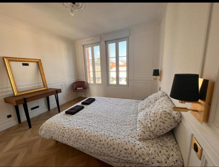 Апартаменты Bulle De Champagne : Petit Cocon En Plein Centre Эперне Экстерьер фото